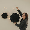 Papieranhänger Schneeflocke 45cm schwarz (VE = 4 Stk.)