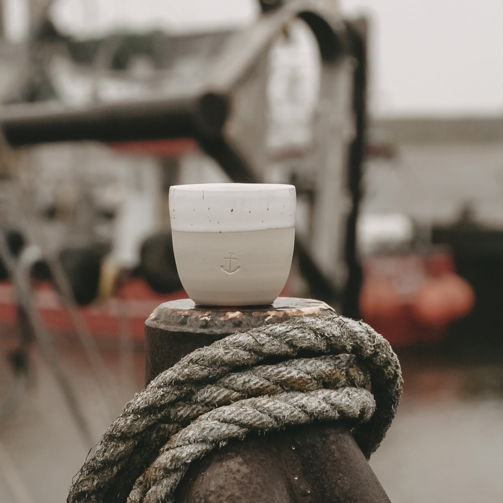 Kleiner limitierter Becher Anker (VE = 4 Stück)