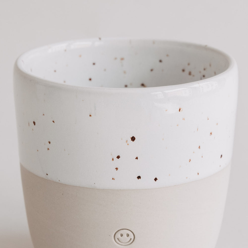 Becher Smiley (VE = 4 Stk)
