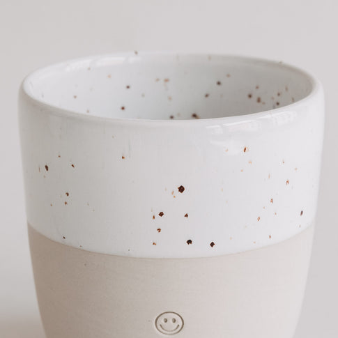 Becher Smiley (VE = 4 Stk)