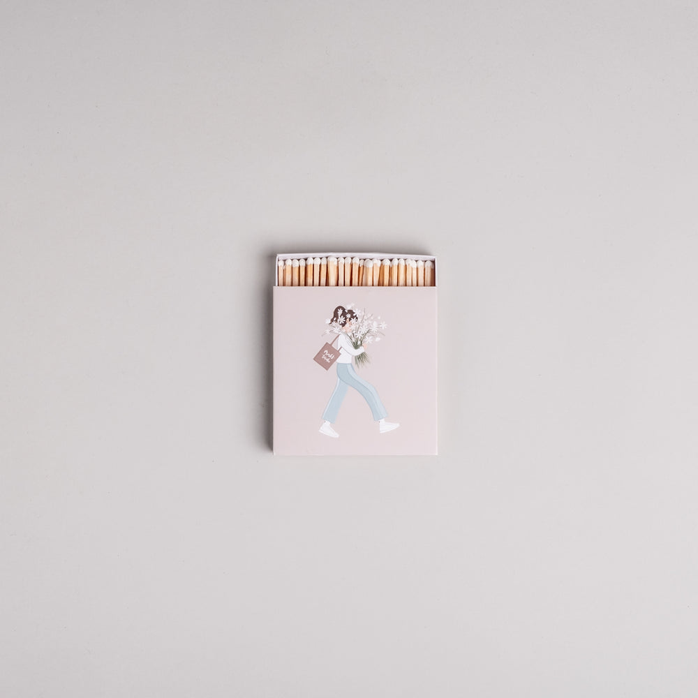Matches Flower Girl (PU = 8 pcs.)