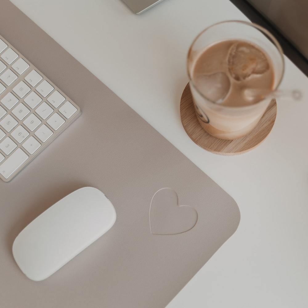 Desk pad heart beige (PU = 6 pcs.)