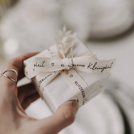 Geschenkband 5m Klitzekleine Kleinigkeit (VE = 8 Stk.)