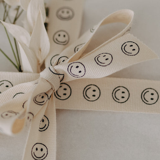 Geschenkband 5m Smileys (VE = 8 Stk.)