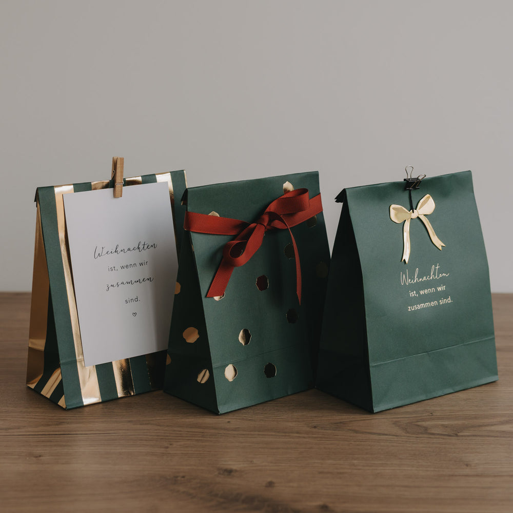 Papiertüten Weihnachten S im 6er Set (VE = 5 Sets)