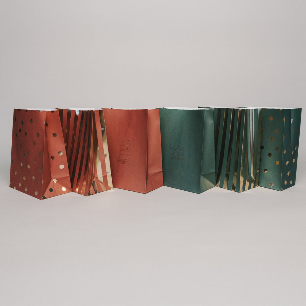 Papiertüten Weihnachten M im 6er Set (VE = 5 Sets)