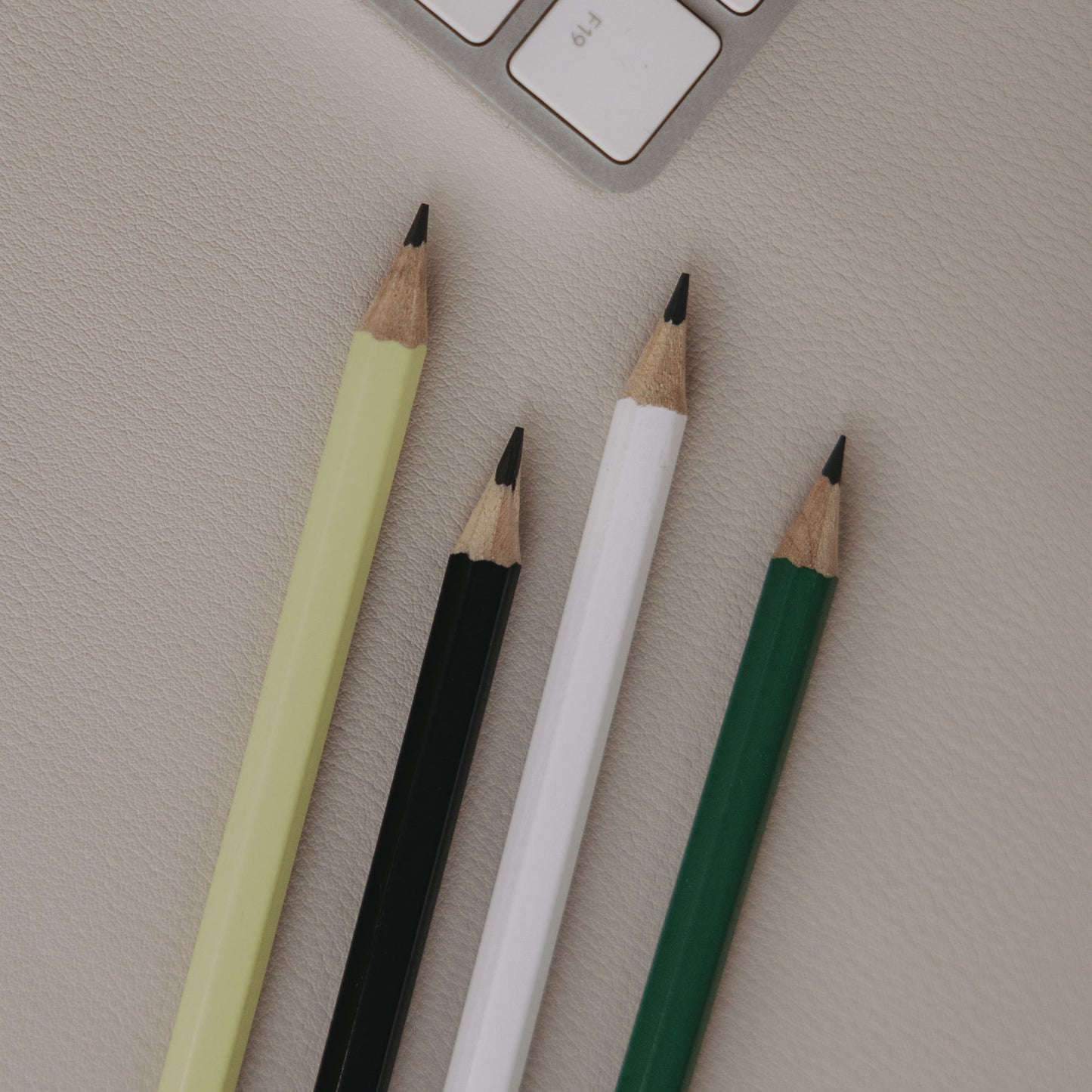 Bleistift Set grün 4er Set (VE = 10 Sets)