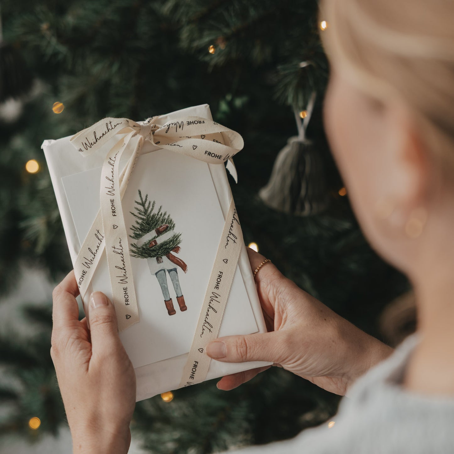 Geschenkband 5m Frohe Weihnachten (VE = 8 Stk.)