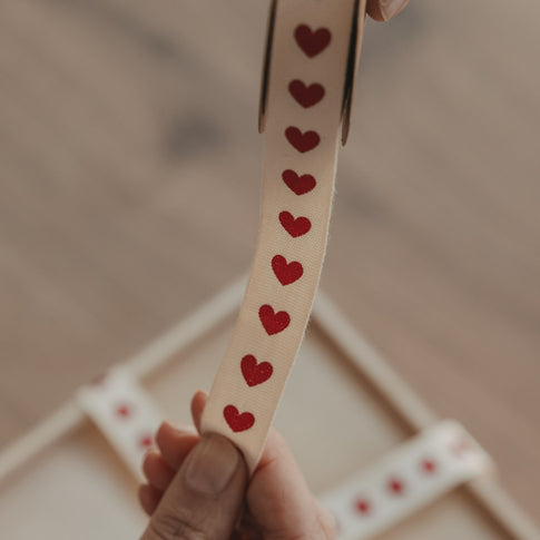 Geschenkband 5m Herzen rot (VE = 8 Stk.)