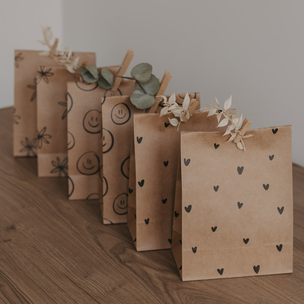 Papiertüten Illustrationen schwarz S im 6er Set (VE = 5 Sets)