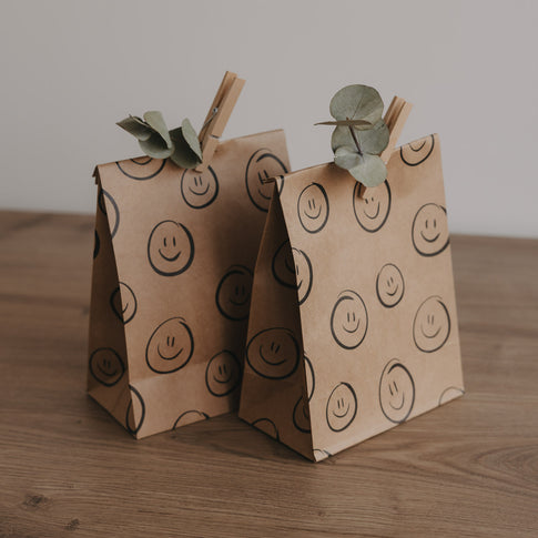 Papiertüten Illustrationen schwarz S im 6er Set (VE = 5 Sets)