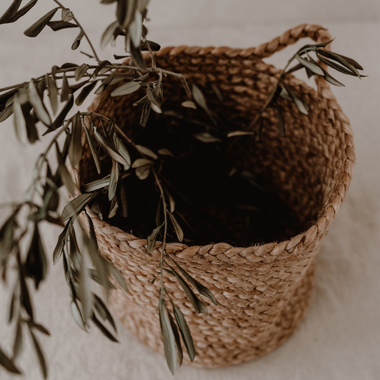 Storage basket made of jute medium (PU = 6 pieces)