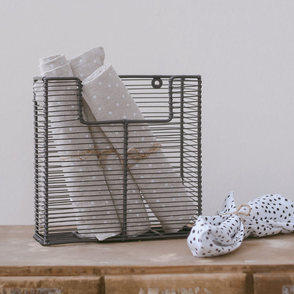 Petit panier suspendu en fil 21 x 21 cm (UE = 4 Pièces)