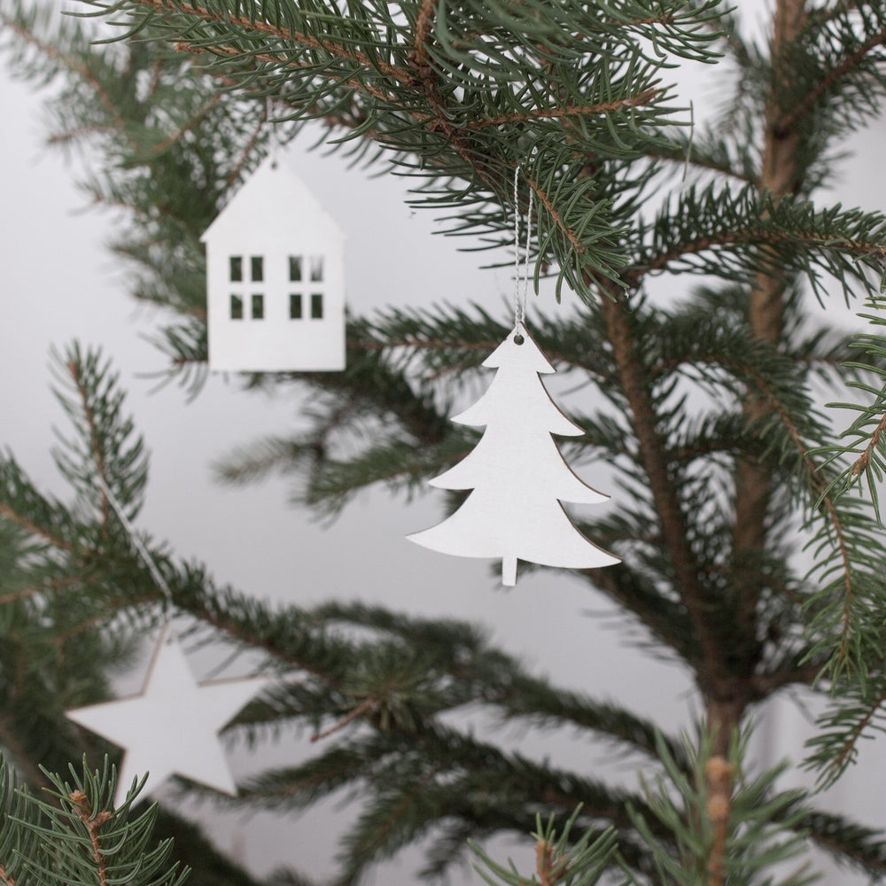 Wooden Pendant Fir white in a Set of 8 (VE= 8 pieces)