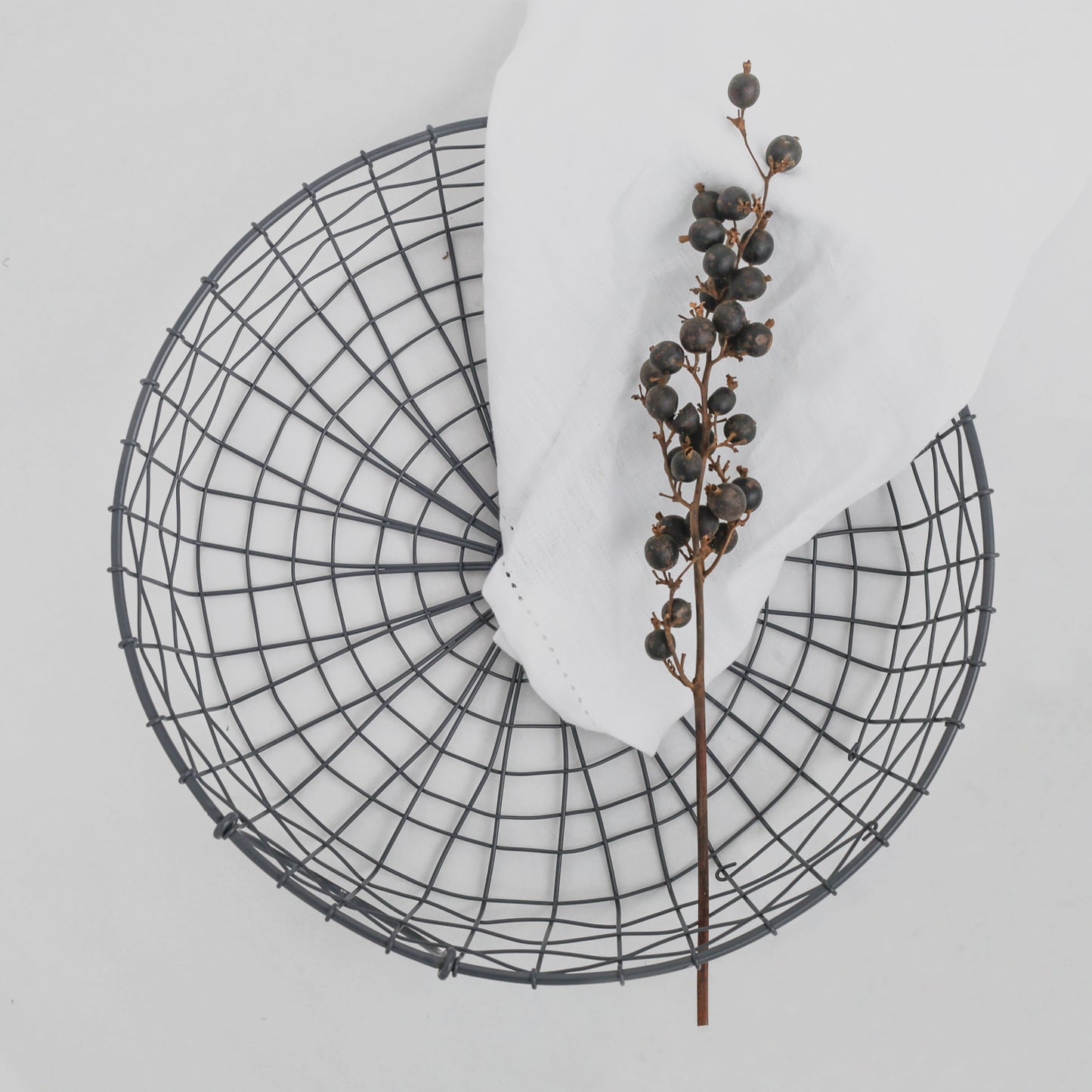 Wire basket round 38cm (PU = 6 pieces)