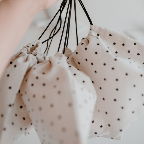 Gift bag set of 6 dots - small (VE= 4 sets)