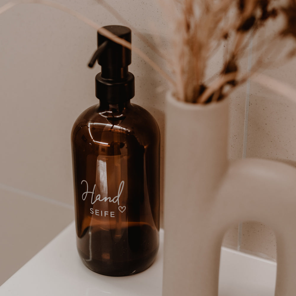 Soap dispenser Handseife 500ml (PU = 6 pieces)