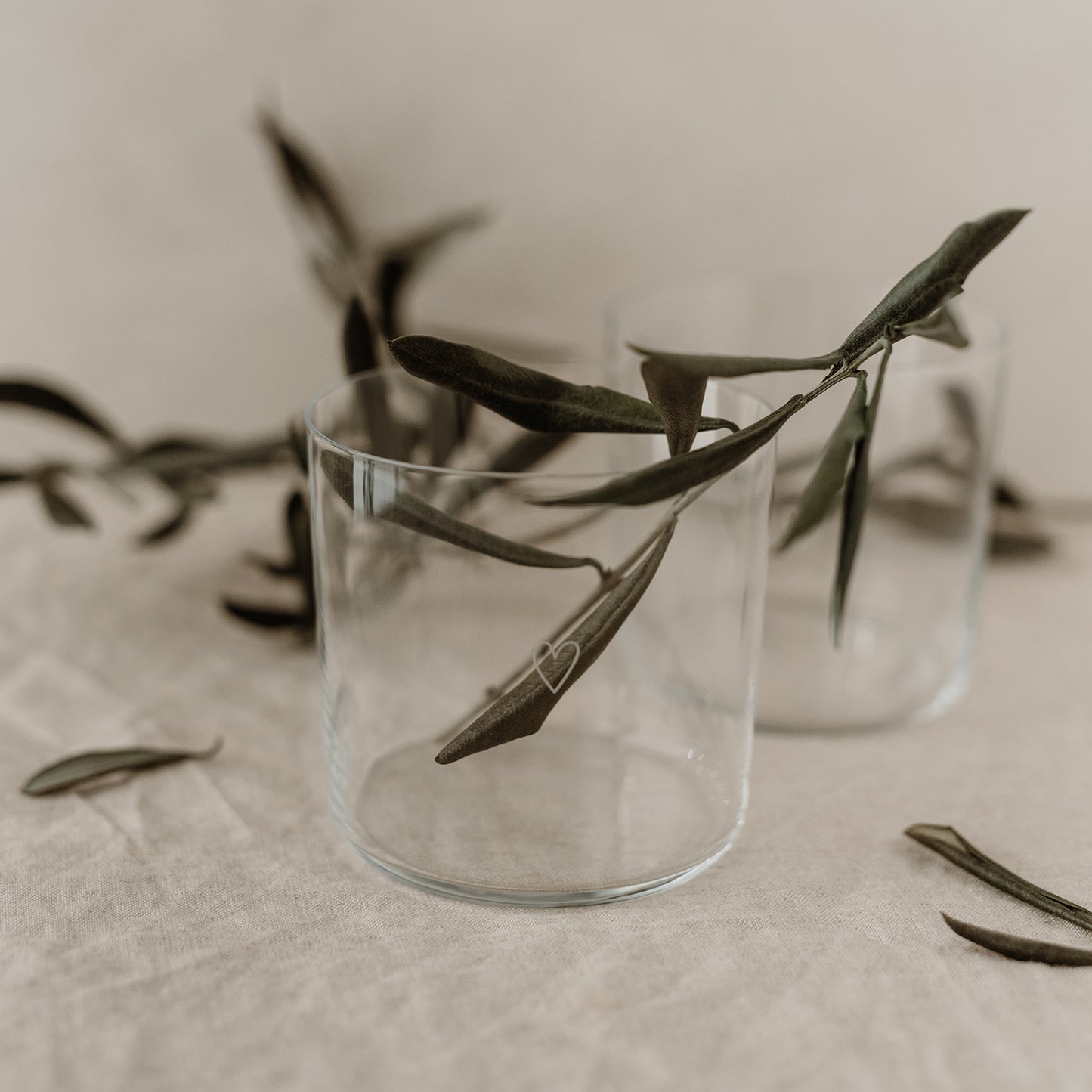 Verres à eau en lot de 2 coeur blanc (UE = 4 Ensembles)