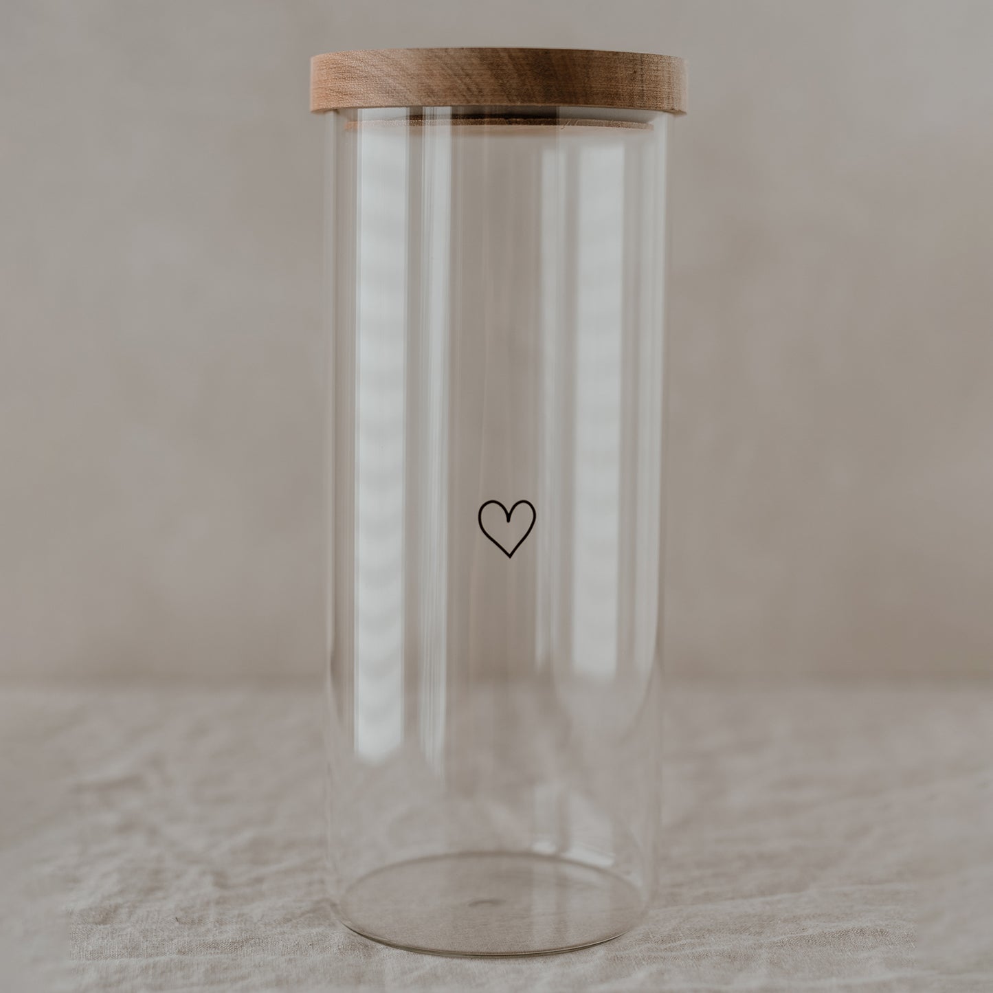 Storage jar heart black 25cm (PU = 4 pieces)