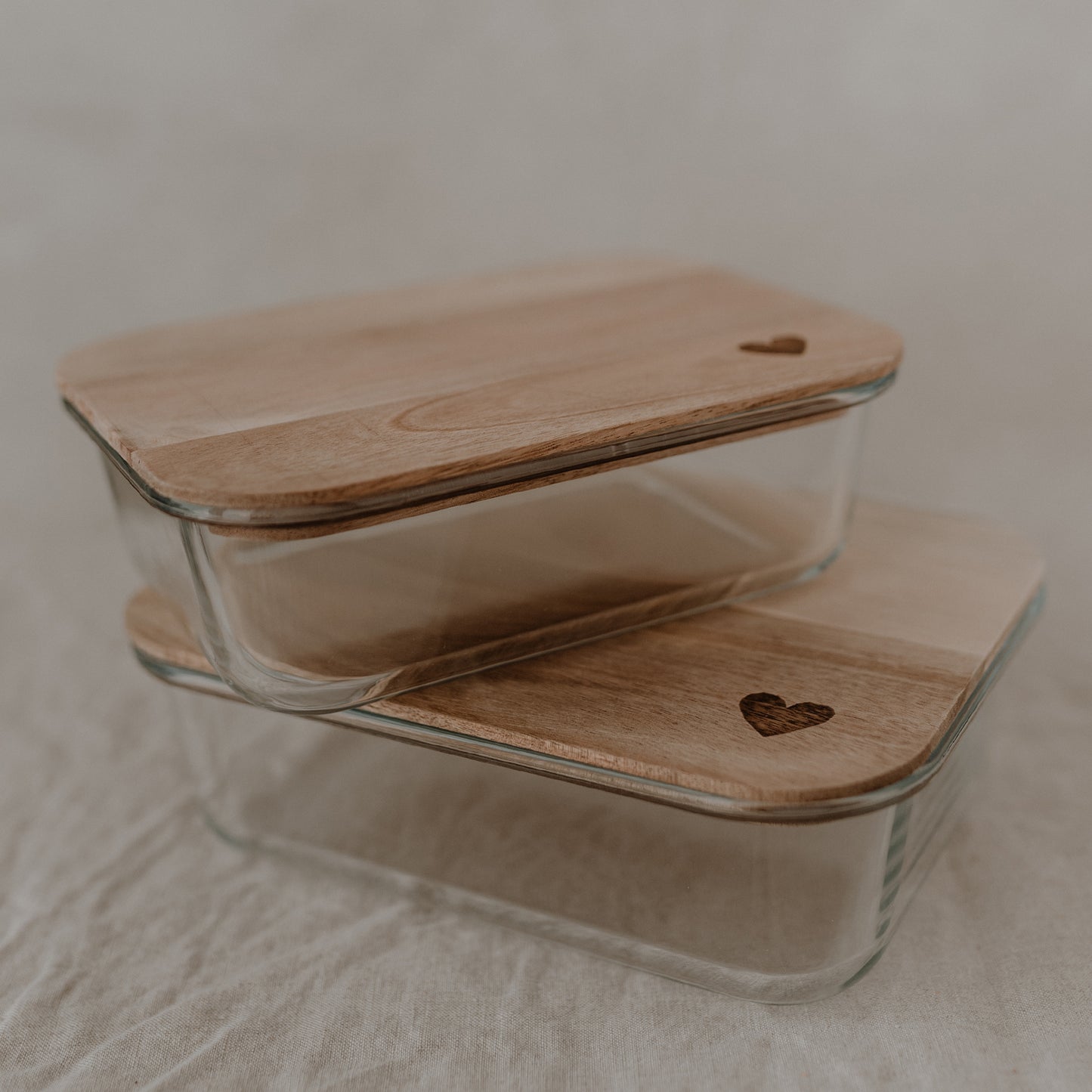 Storage container heart 16.5 x 22.5 cm (PU = 4 pieces)