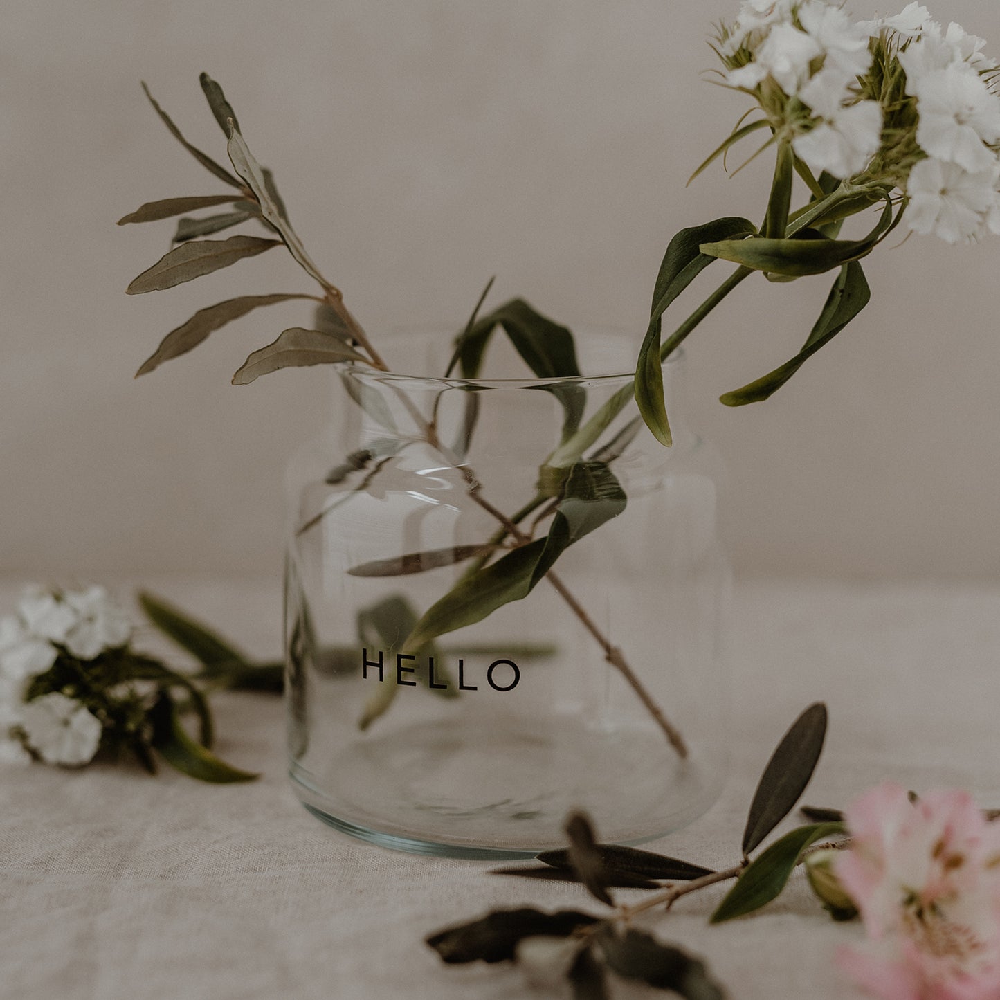 Vase moyen en verre Hello (UE = 6 Pièces)