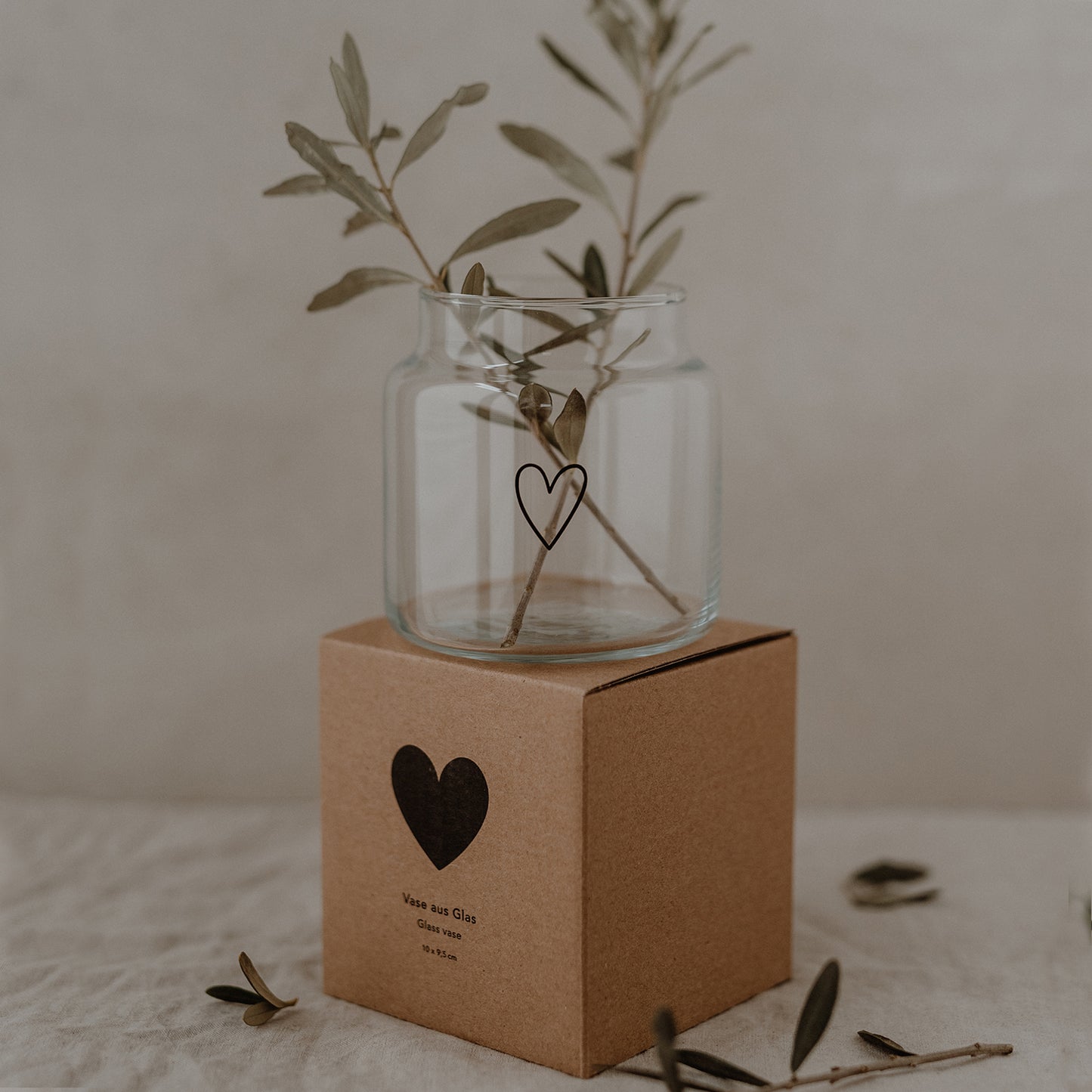 Vase aus Glas mittel Herz (VE = 6 Stk)