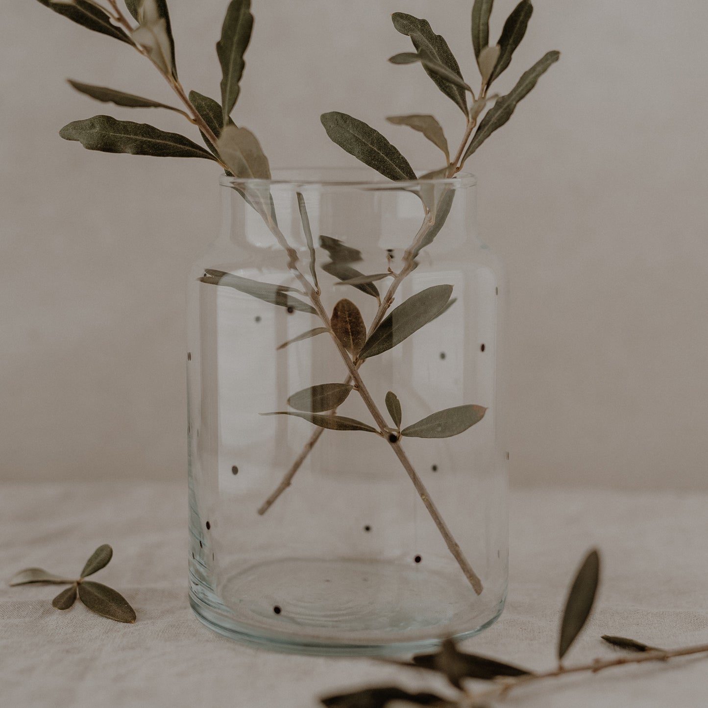 Vase aus Glas groß Punkte (VE = 6 Stk)
