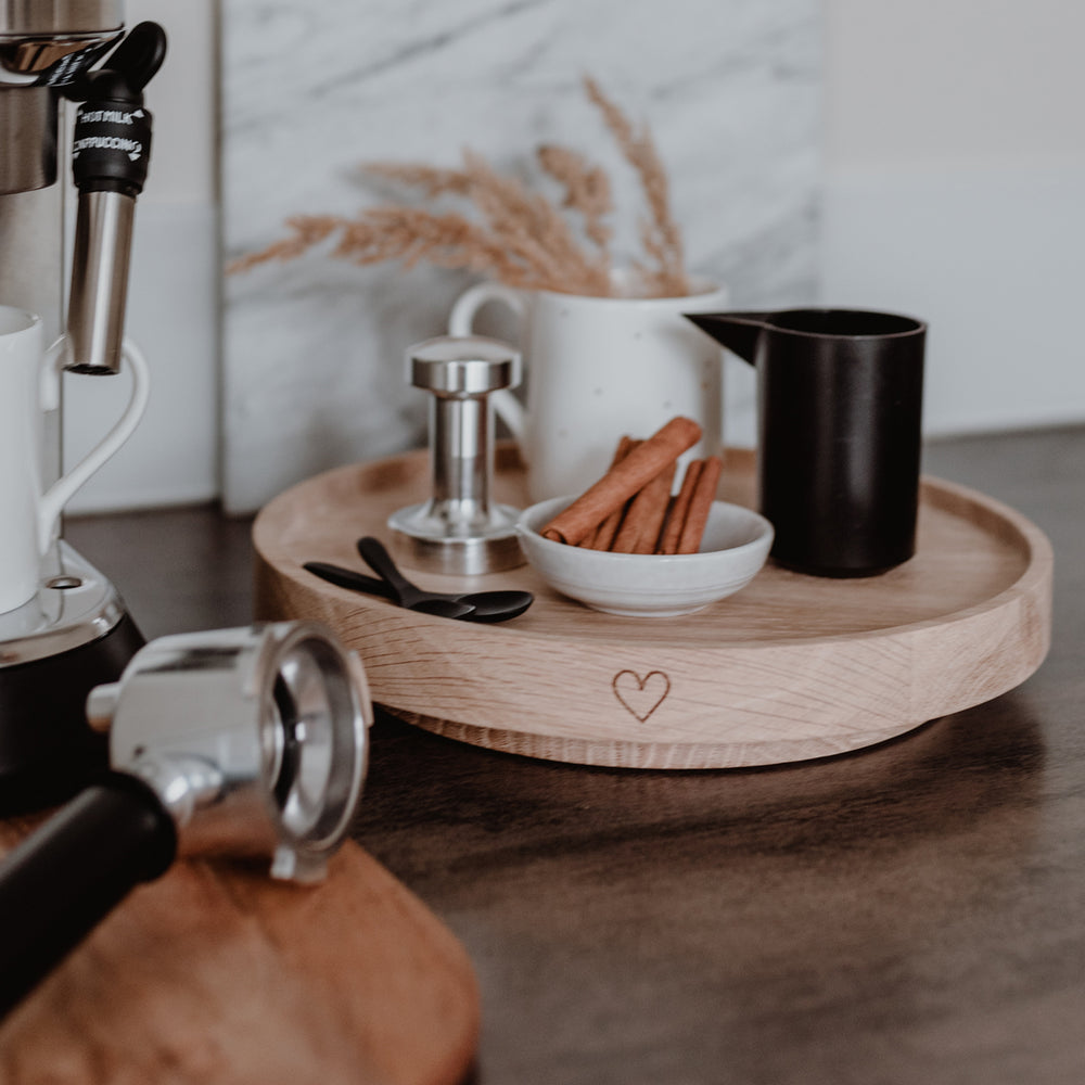 Oak Turning Plate heart 28cm (PU = 3 pieces)