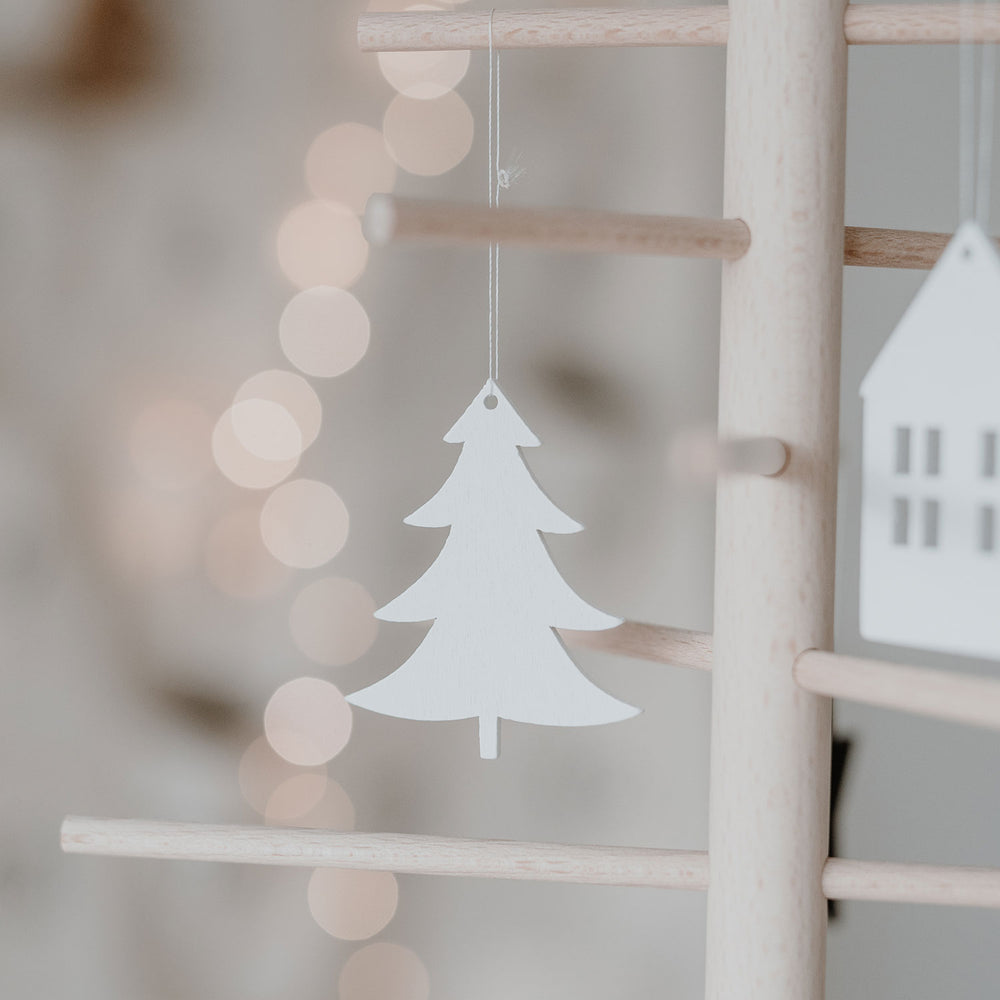 Wooden Pendant Fir white in a Set of 8 (VE= 8 pieces)