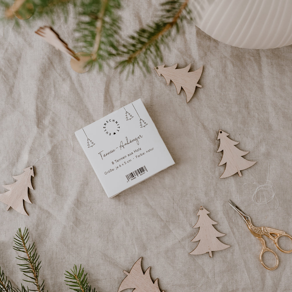 Pendentif en bois de sapin naturel en lot de 8 (UE = 8 Pièces)