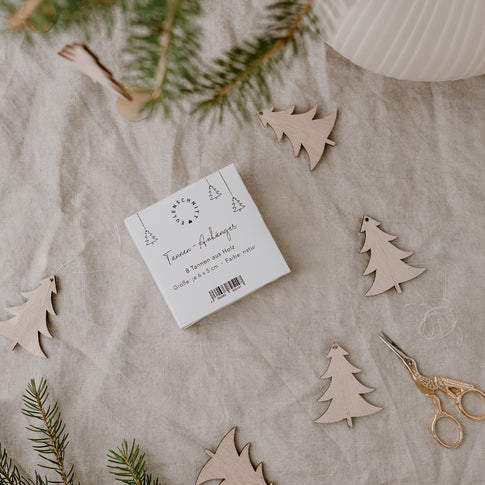 Pendentif en bois de sapin naturel en lot de 8 (UE = 8 Pièces)