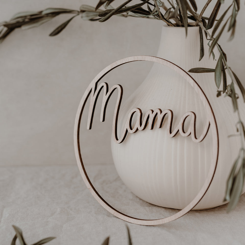 Wooden Wreath Mama (PU = 8 pieces)