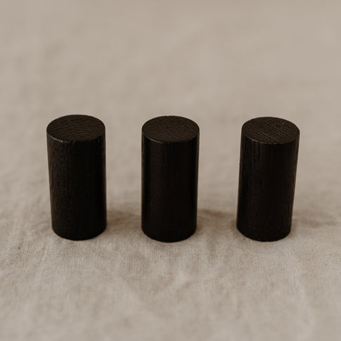 Crochets muraux noirs en lot de 3 (UE = 6 Ensembles)