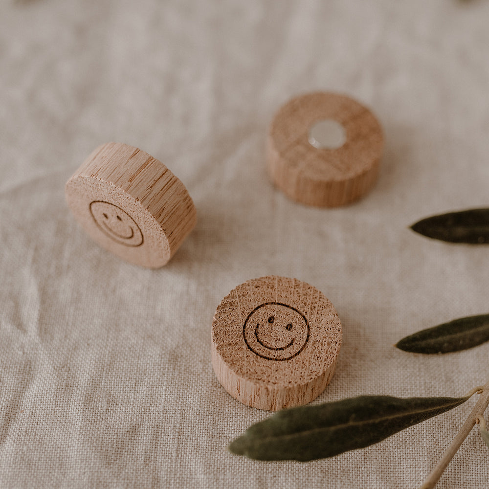 Wooden Magnet Set of 3 Smiley (PU = 6 sets)