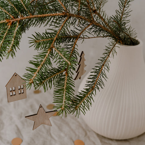 Pendentif en bois de sapin naturel en lot de 8 (UE = 8 Pièces)