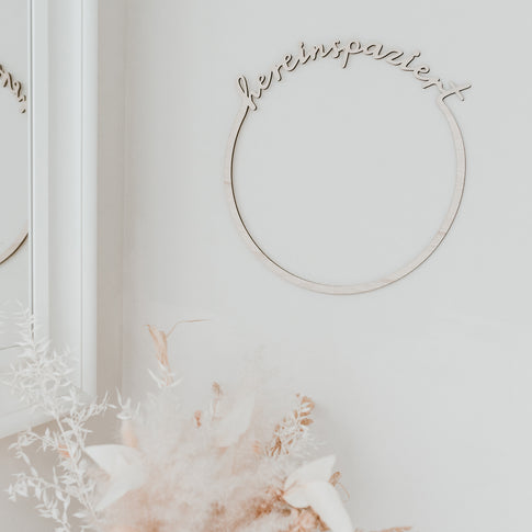 Wooden Wreath Hereinspaziert 31cm (PU = 8 pieces)