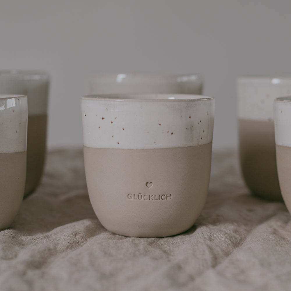 Kleiner Becher Glücklich (VE = 4 Stück)