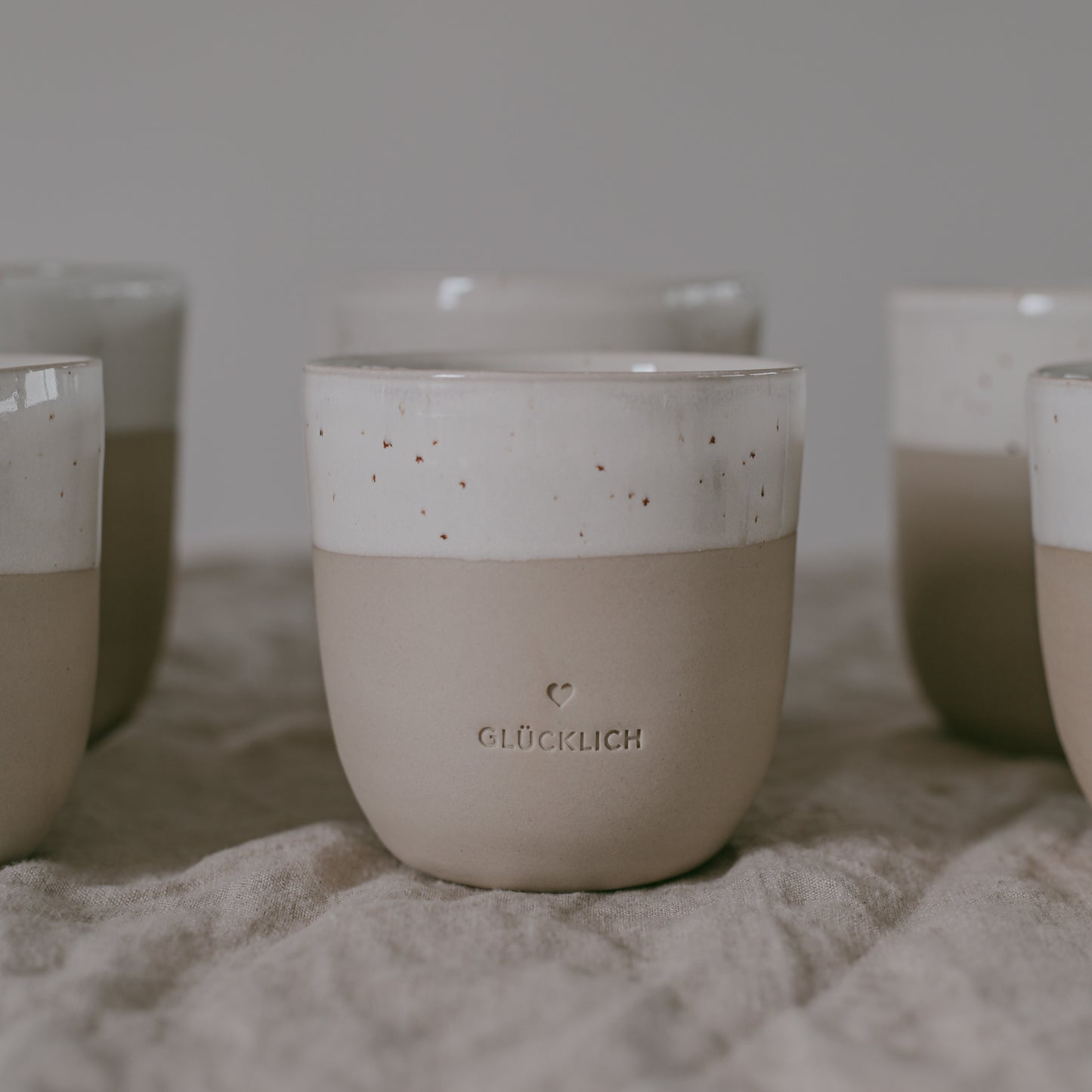 Kleiner Becher Glücklich (VE = 4 Stück)
