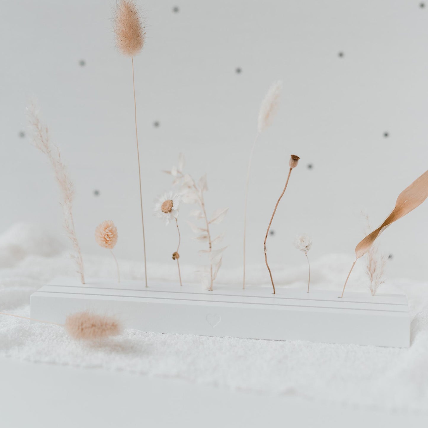 Großer Karten- Blumenständer 25cm Herz weiss (VE= 6 Stk.)