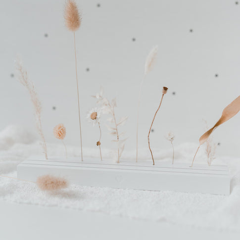 Großer Karten- Blumenständer 25cm Herz weiss (VE= 6 Stk.)