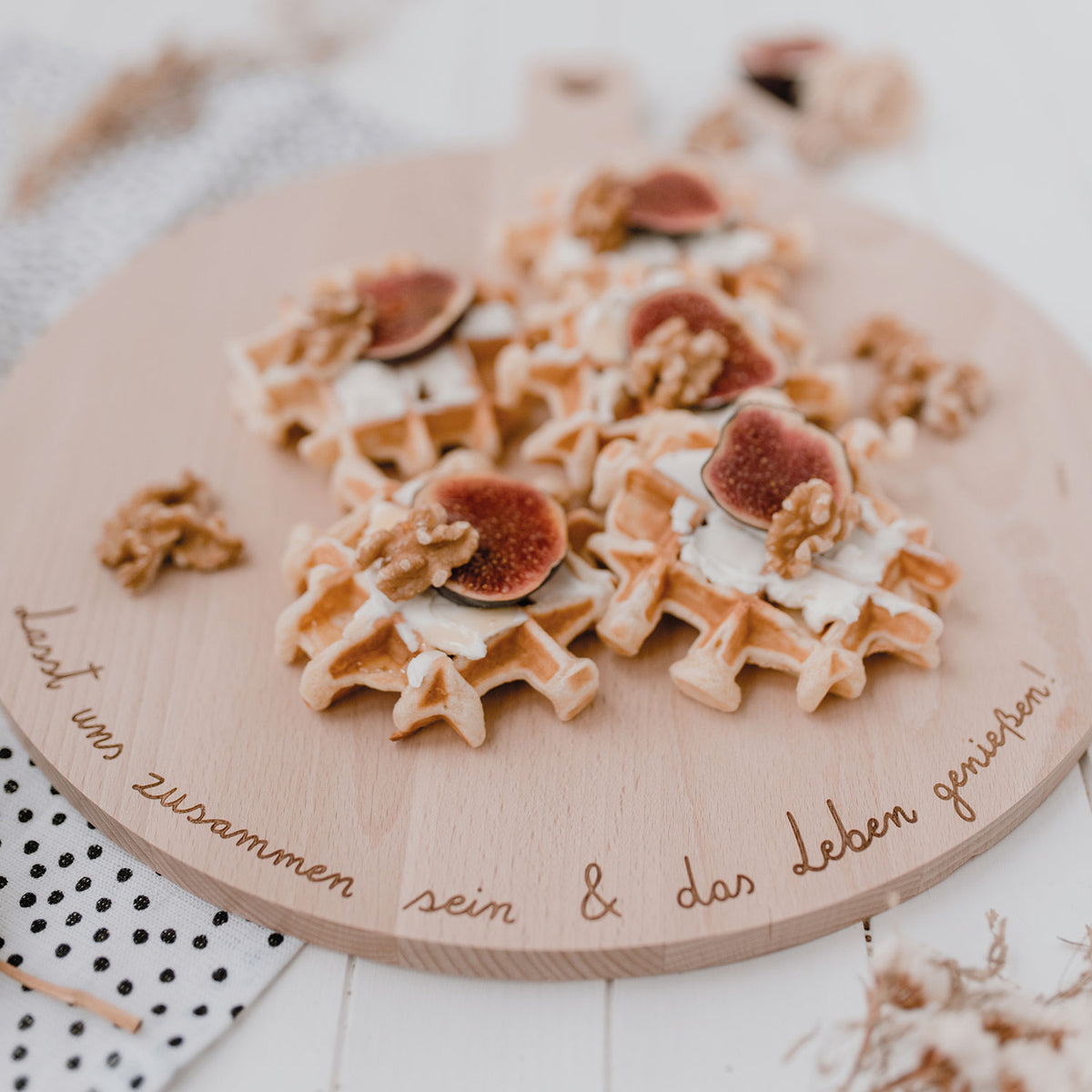 Cutting board "Zusammen Sein" (PU = 4 pieces)