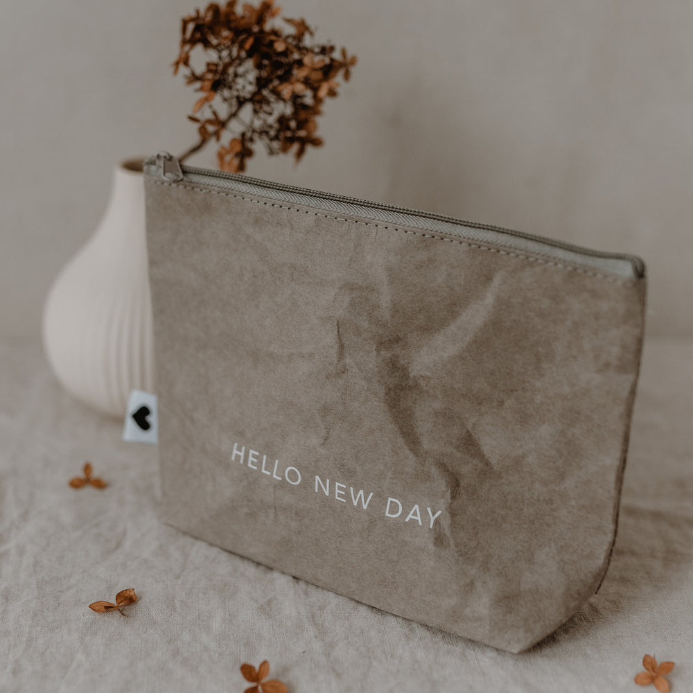 Kosmetiktasche Hello New Day (VE = 6 Stück)