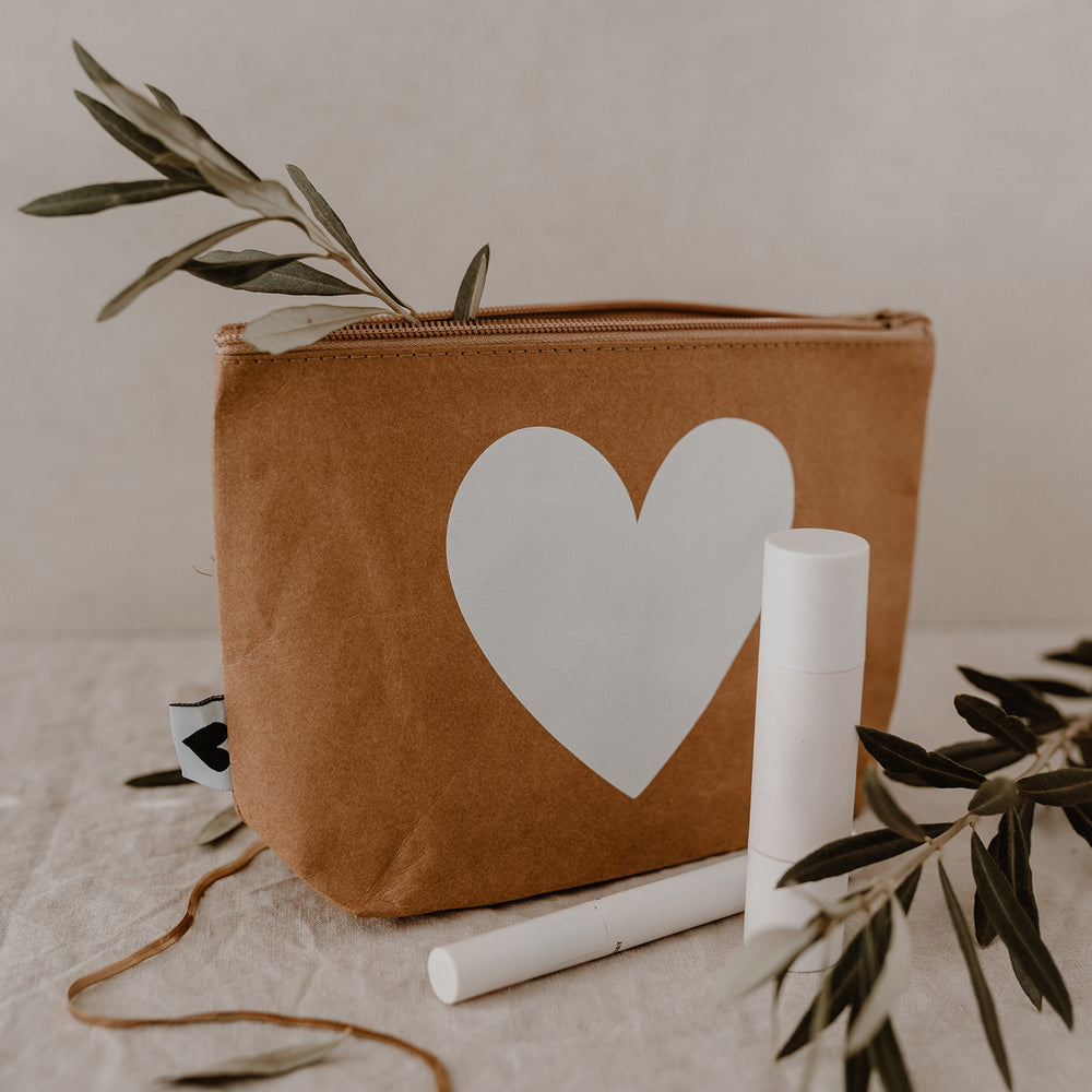 Kosmetiktasche braun Herz (VE = 6 Stück)