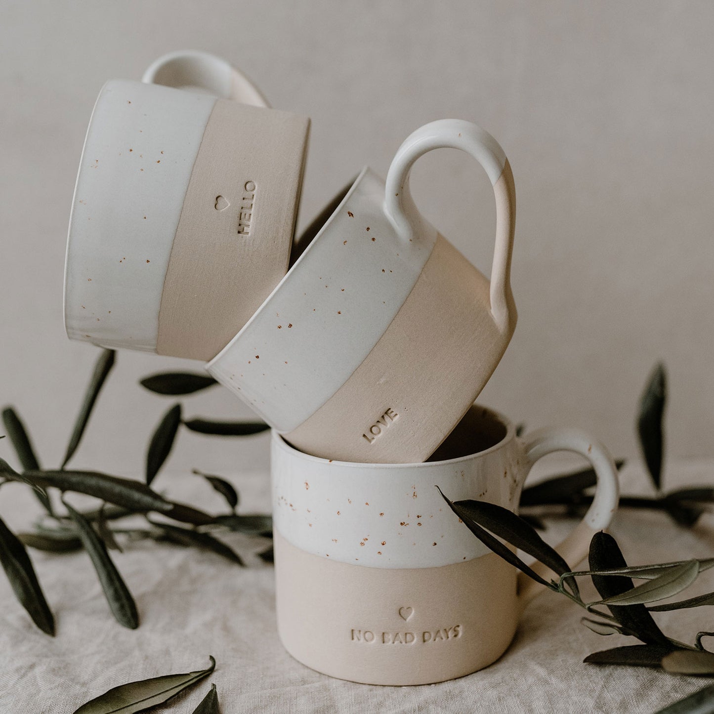 Tasse Hello (VE = 4 Stück)